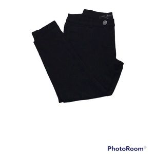 🍄 Guess Black Pants, size 6